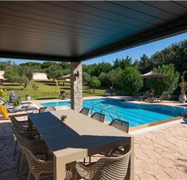 4 bedroom villa with pool, Chalikounas, sleeps 8